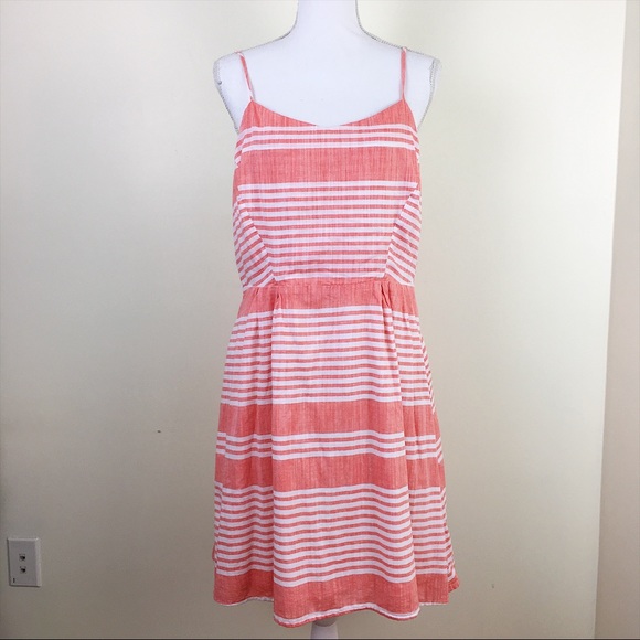 Old Navy Dresses & Skirts - NWT Old Navy 100% Cotton Peach Sleeveless Sundress